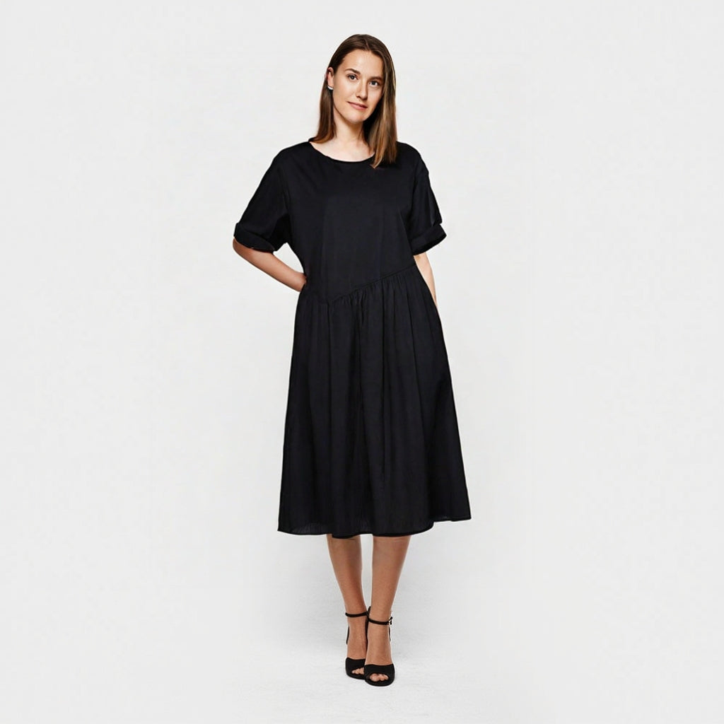 Serena Klänning - Medium Svart